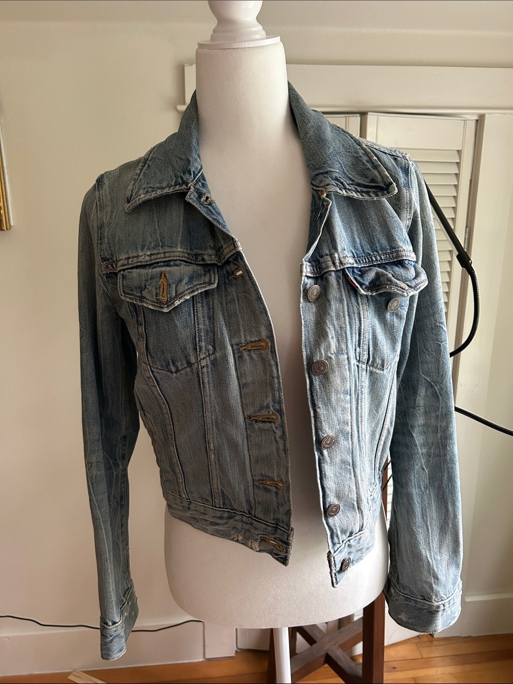 Levis worn jean jacket